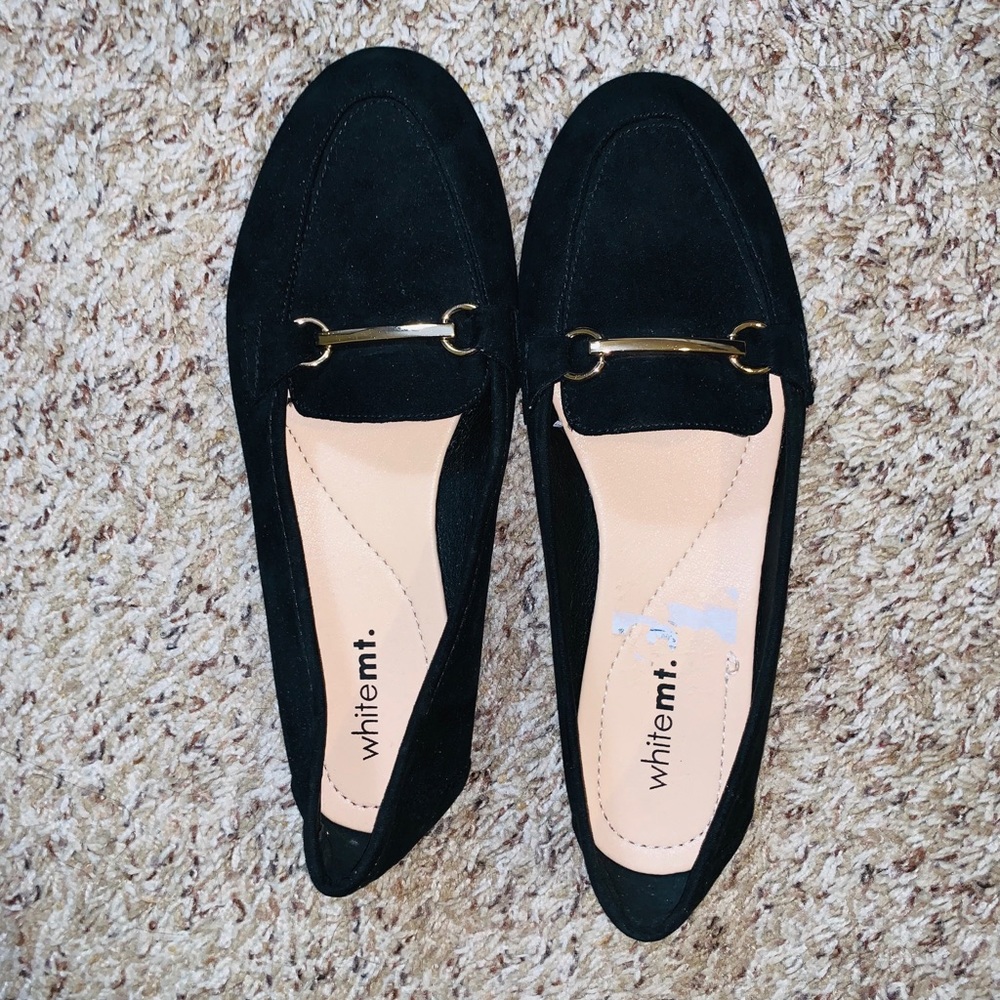 Black flats w/ gold detail